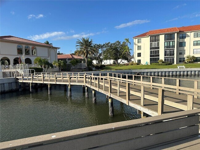 Building Photo - 19029 US Hwy 19 N