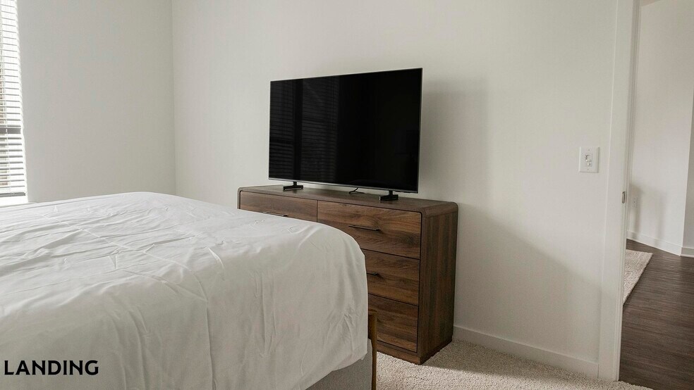 Building Photo - 2110 Birkhall St