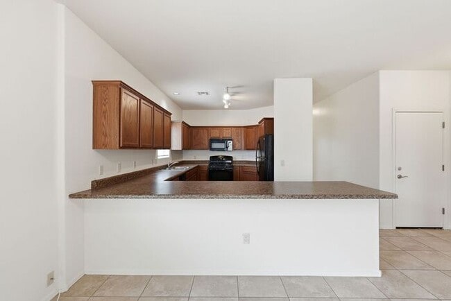 Building Photo - 6658 S Stone Fly Dr