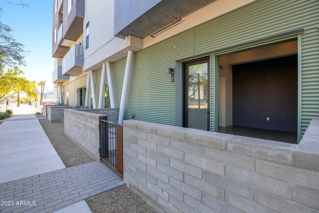 Building Photo - 1130 N 2nd St