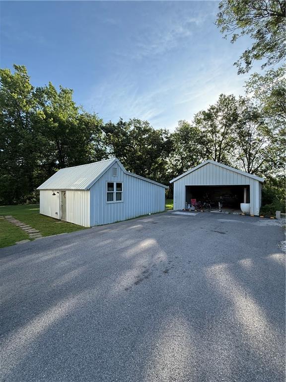 Building Photo - 515 S Washington St