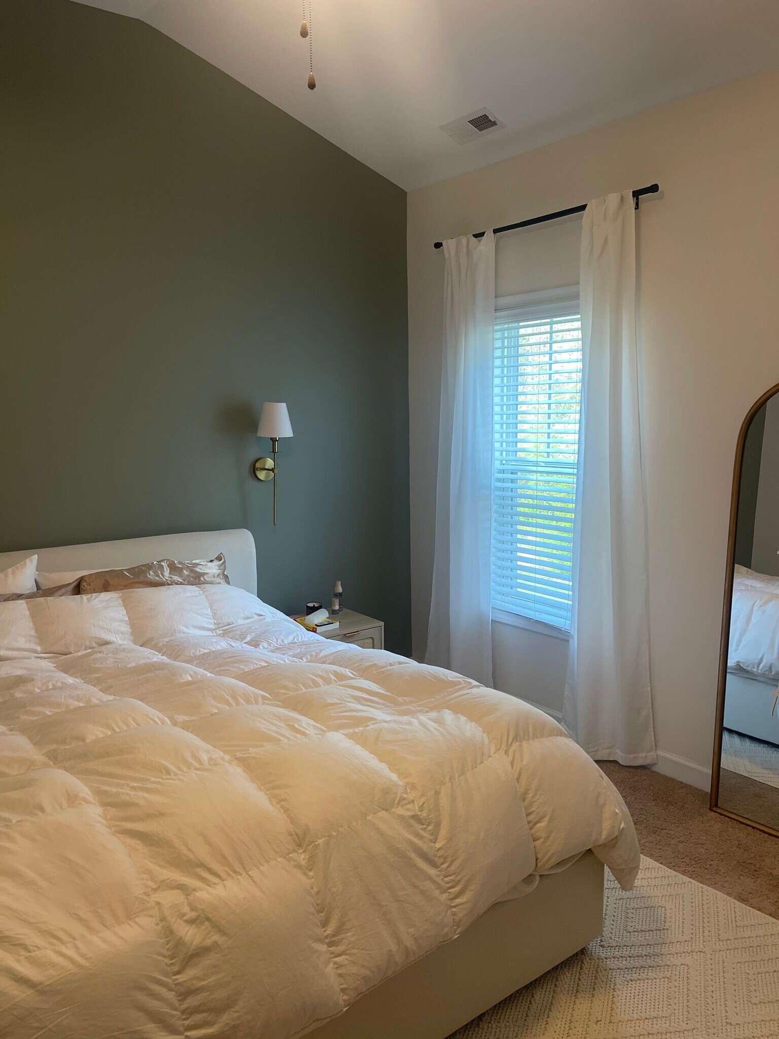 Building Photo - 14 Winged Foot Dr