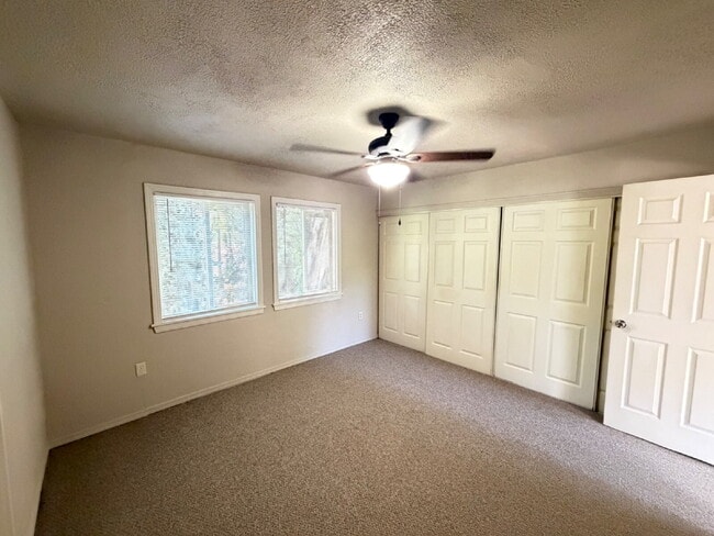 Building Photo - 2650 1/2 3rd Ave – Back unit-ADU | Merced, CA