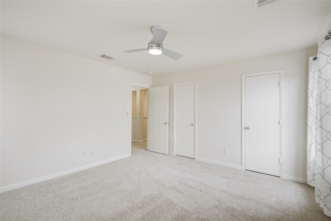 Building Photo - 8542 Village Rose Ln