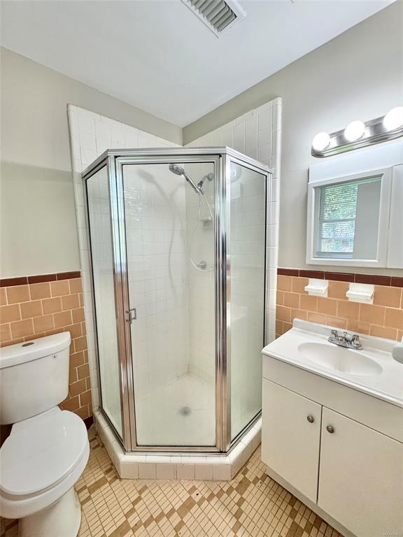 Building Photo - 3719 Bridlewood Dr