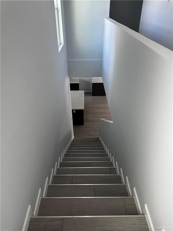 Building Photo - 18 Stablewood