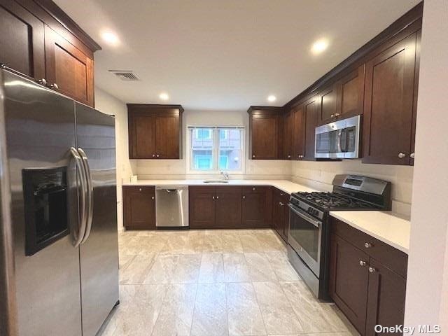 Building Photo - 45 Dunes Ln