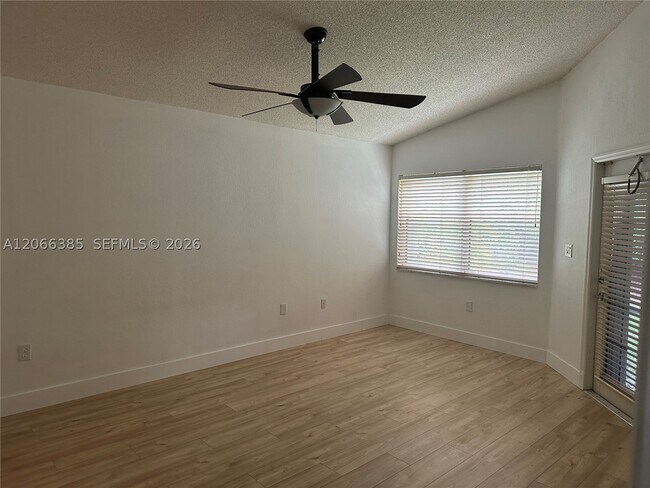 Building Photo - 4141 Sapphire Terrace