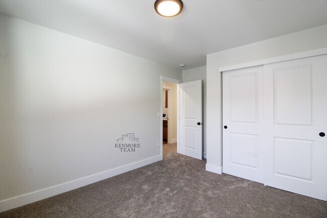 Building Photo - New Construction! 3 Bed/2.5 Bath in Pasco