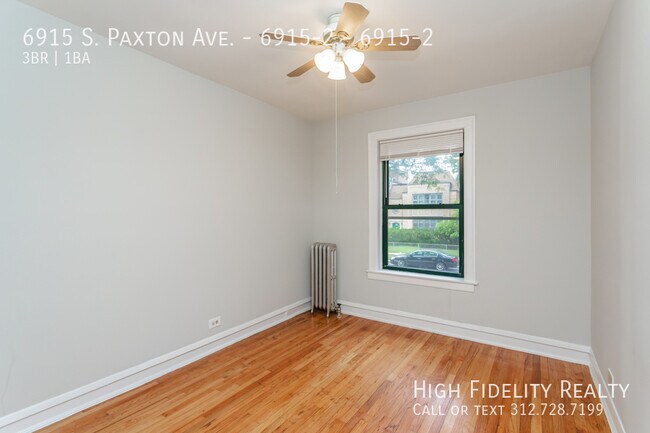 Building Photo - 6915 S Paxton Ave