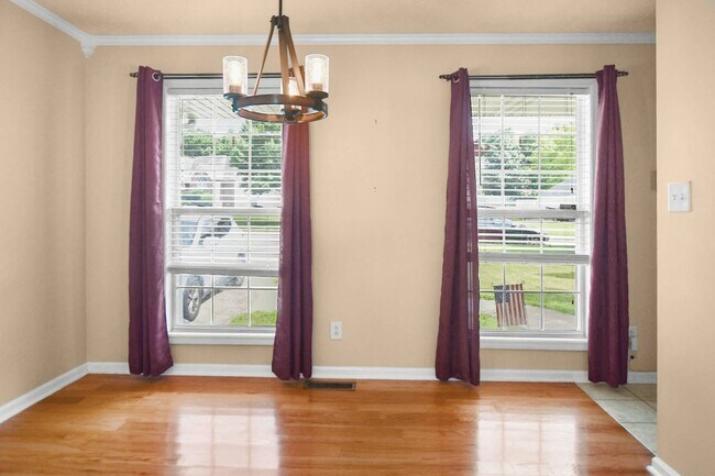 Building Photo - 3464 Heatherwood Trce