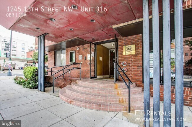 Building Photo - 1245 13th St NW