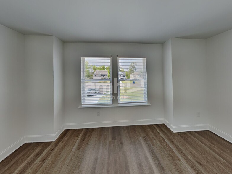 Building Photo - 1648 Aquamarine Dr