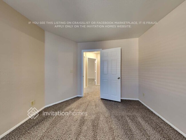 Building Photo - 2806 Via Bel Mondo St