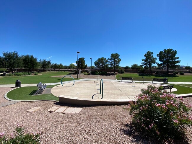 Building Photo - 18686 E Mockingbird Dr