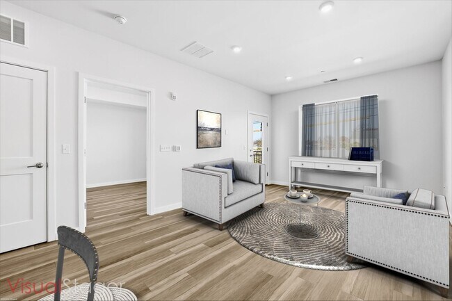 Building Photo - 71 Connecticut Ave