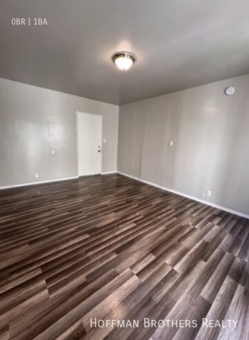 Building Photo - 1346 Crenshaw Blvd