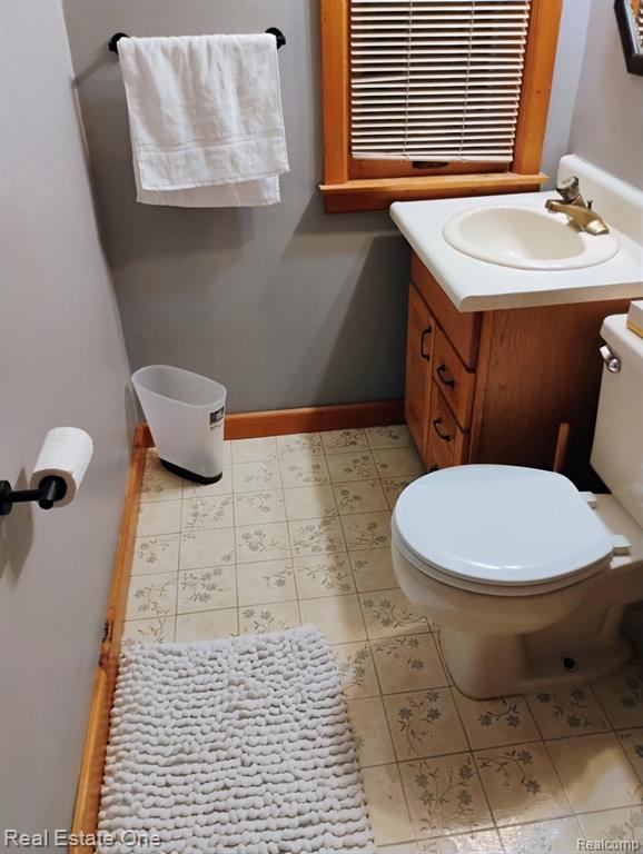 Building Photo - 1127 Hoffman Ave