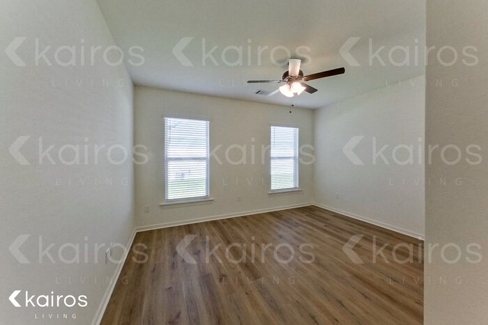 Building Photo - 206 Teddy Ln