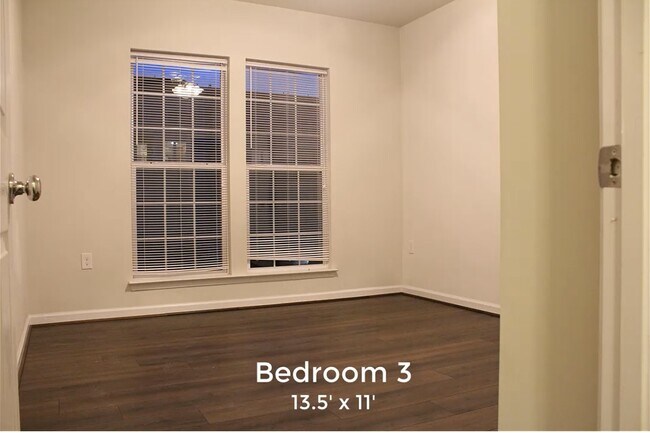 Building Photo - 42773 Keiller Terrace