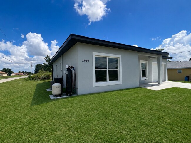 Building Photo - Beautiful Brand new house for rent, Lehigh Acres