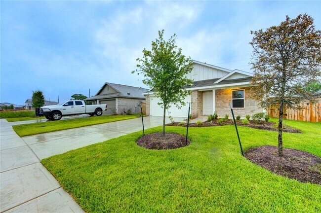 Building Photo - 1610 Birch Wood Dr