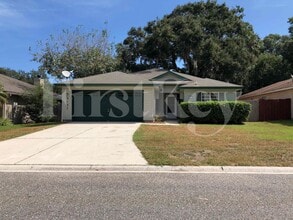 Building Photo - 2137 Featherwood Dr W