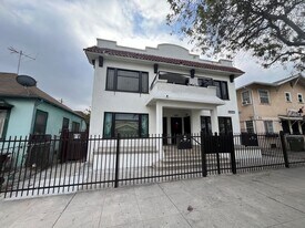 Building Photo - 3rd St