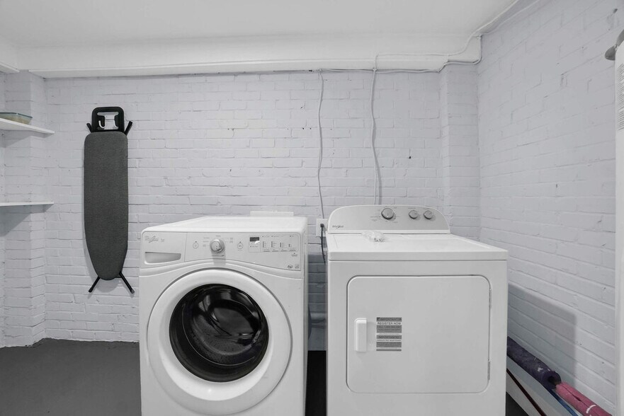 Building Photo - 610 S Georgetown Dr