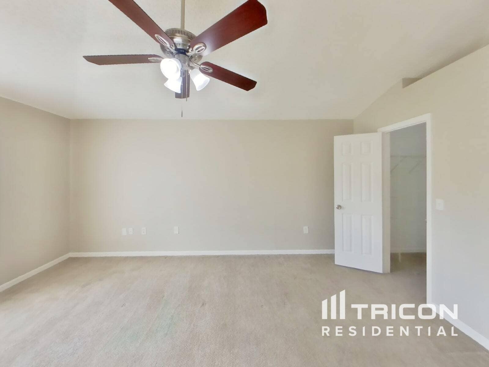 Building Photo - 11357 Pickford St