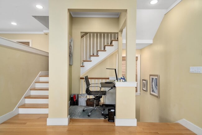 Building Photo - 1205 Gulf Way