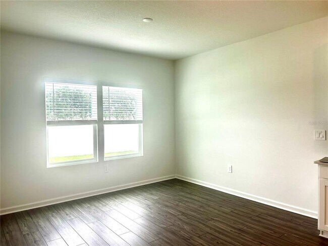 Building Photo - 4611 SW 83rd Lp