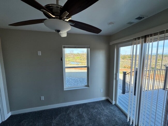 Building Photo - Breathtaking Views – Brand New 2 Bed, 1.5 Bath Home for Rent!  Available Nov 1st | Mt. Bally | Mt...