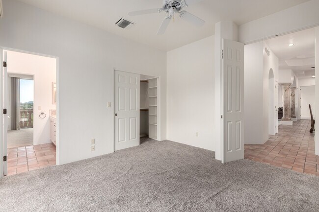 Catalina Foothills 4 bedroom 4 bath Home located in prestigious Canyon Ridge. 270-degree VIEWS! - 4667 N Rocky Crest Plz