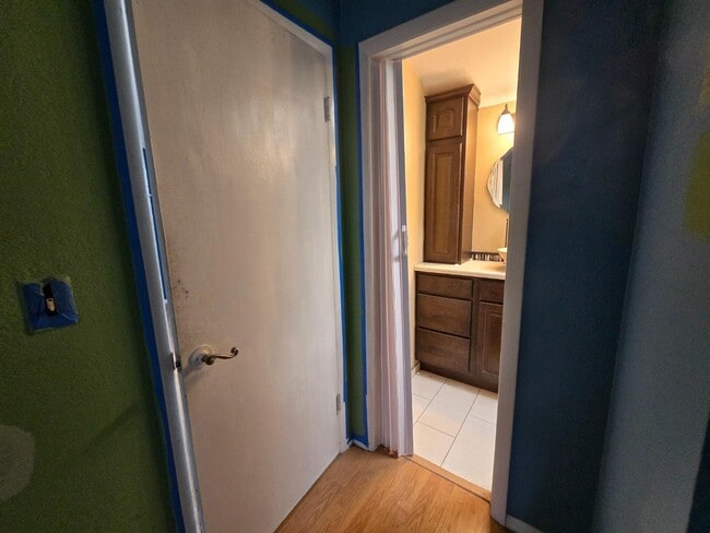 Building Photo - 378 Hidden Valley Cir