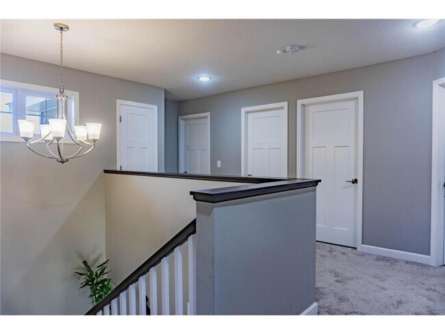 Building Photo - 1582 Edgebrook Ln