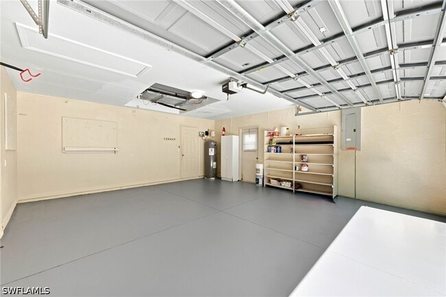 Building Photo - 25925 Pebblecreek Dr