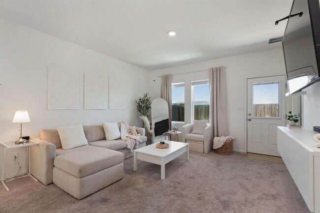 Building Photo - 509 Redfish Ln