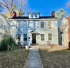 Building Photo - 117 Woodside Ave