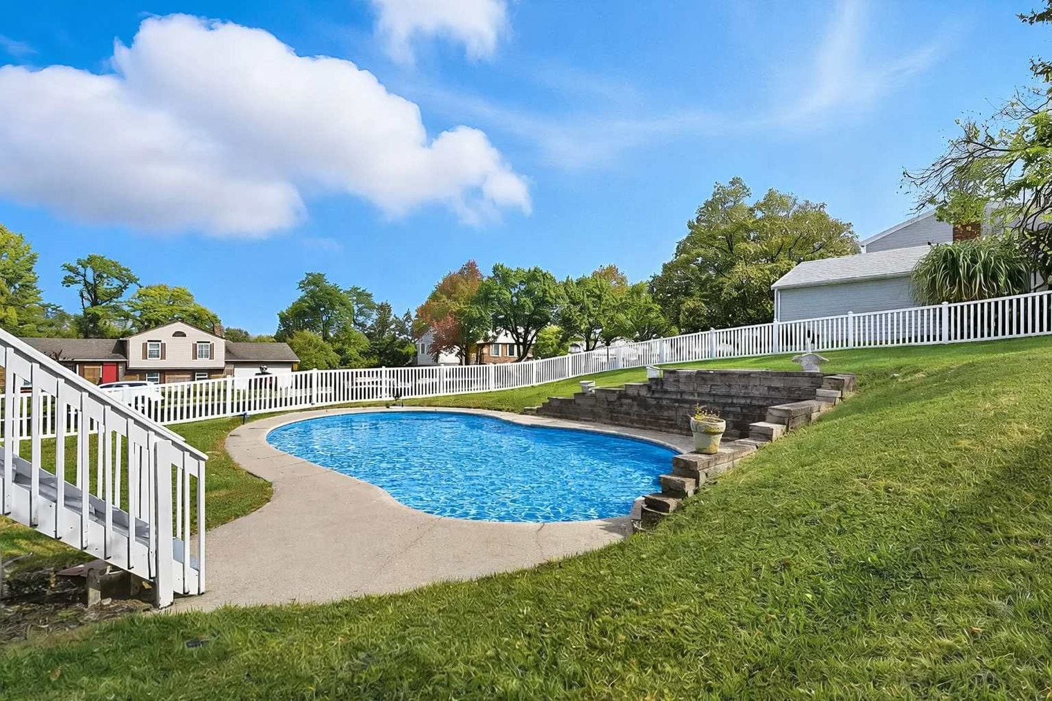 Building Photo - 3491 Danbury Rd