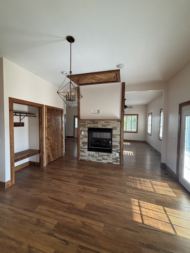 Building Photo - 5018 Bryant Pond Rd