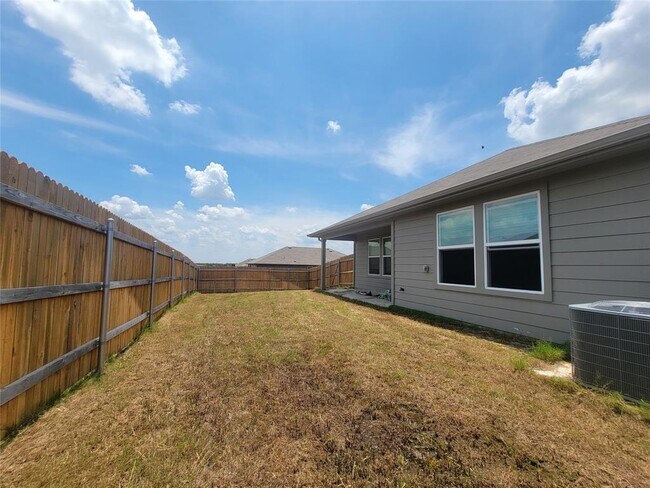 Building Photo - 5901 Berriweather Dr
