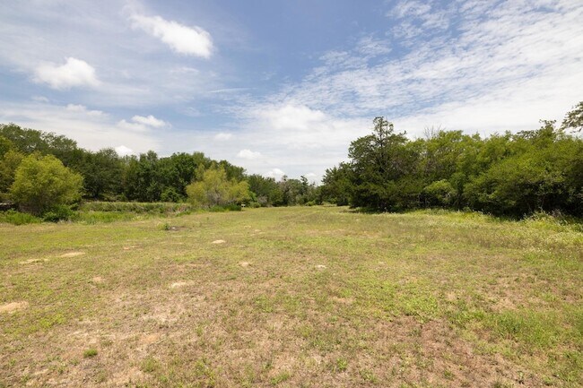 Building Photo - 1471 Co Rd A