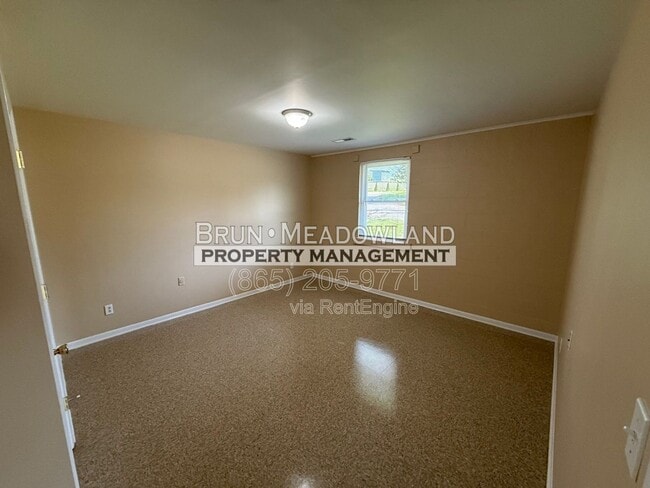 Building Photo - 5200 John Hall Rd