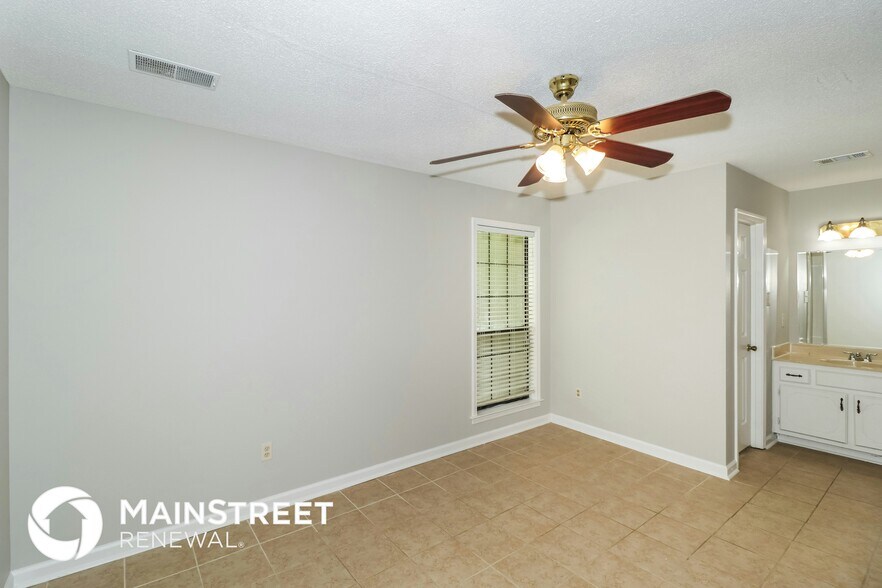 Building Photo - 4022 Castile St