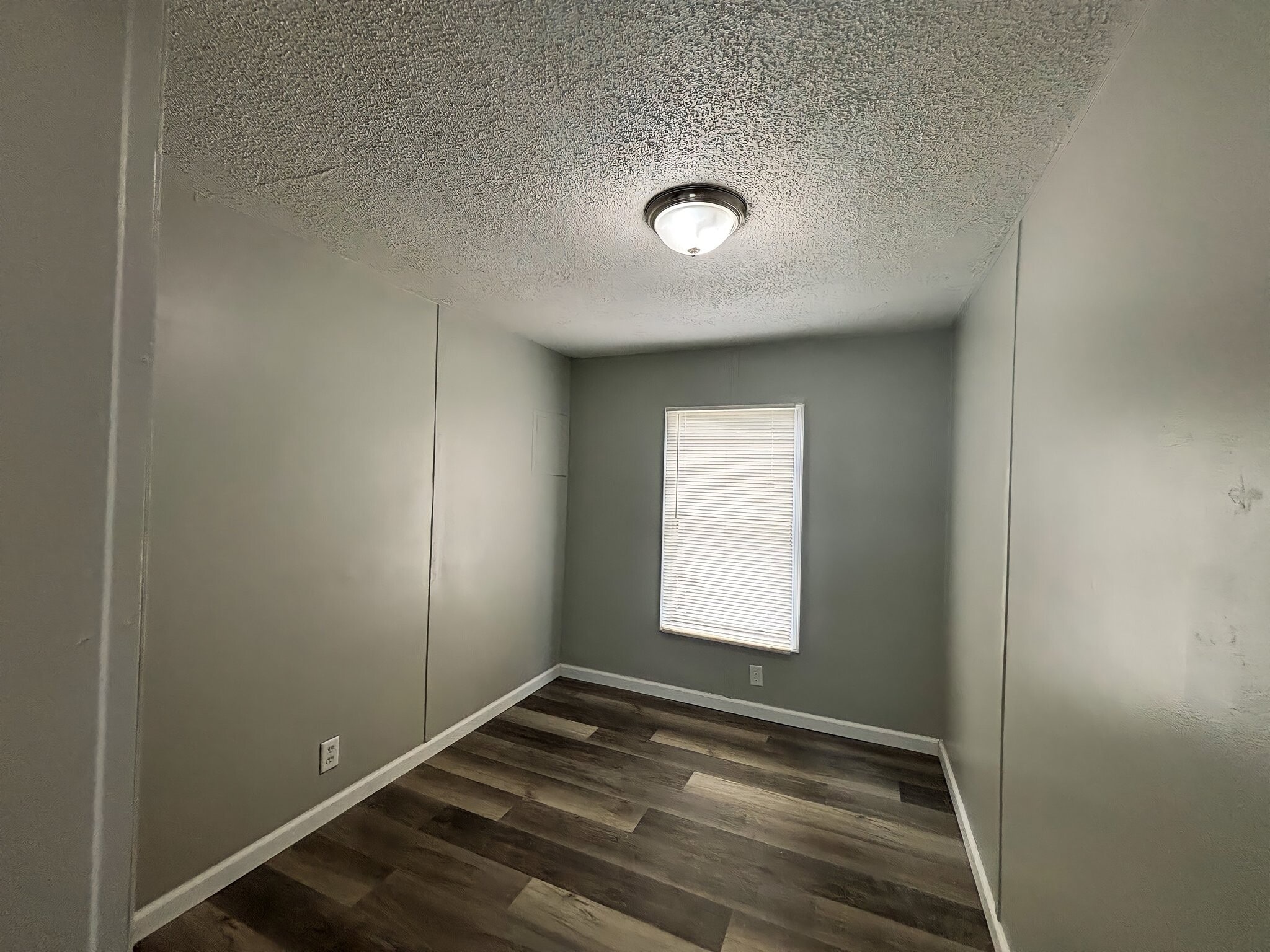 Building Photo - 7013 Timber Ridge N