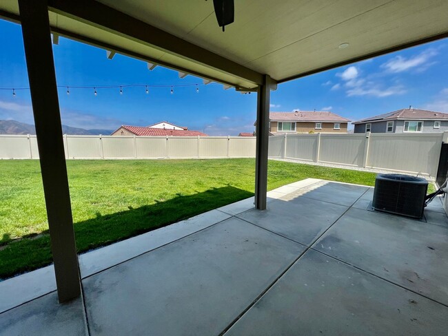 Building Photo - Nice 2 Story Family Home with Solar