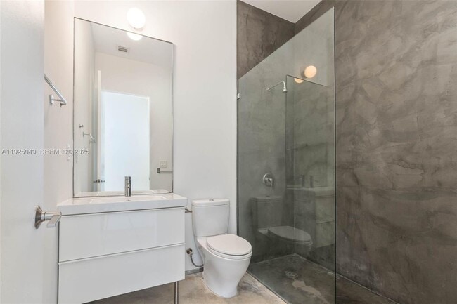 Building Photo - 3660 SW 24th Ter