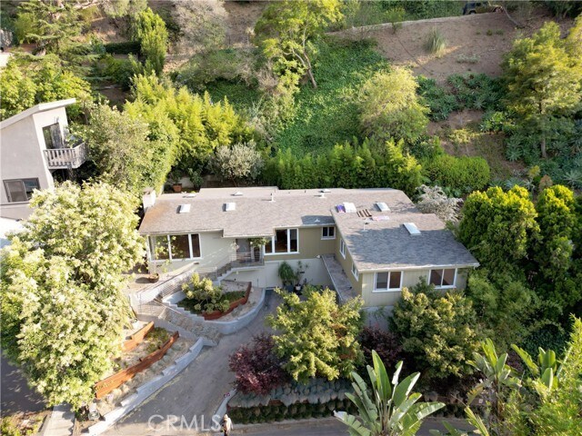 Building Photo - 2412 Canyon Oak Dr
