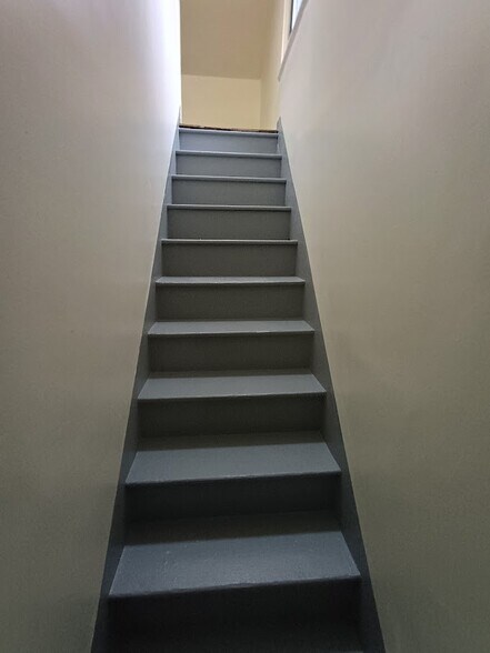 Building Photo - 412 Althea St